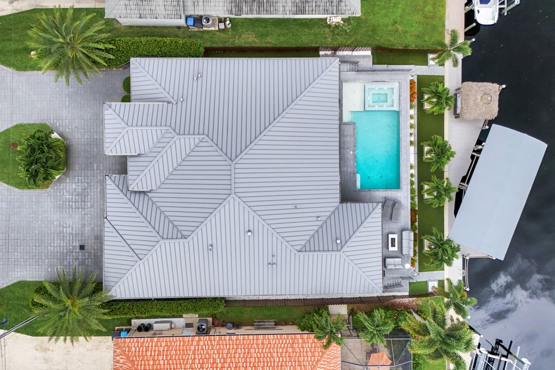 126 SW 57th St, Cape Coral, FL 33914
