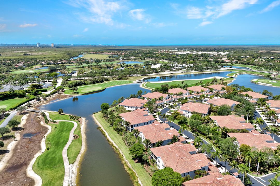 9038 Cascada Way #102, Naples, FL 34114