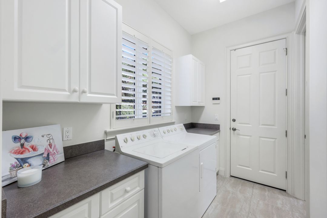 23092 Shady Knoll Dr, Bonita Springs, FL 34135