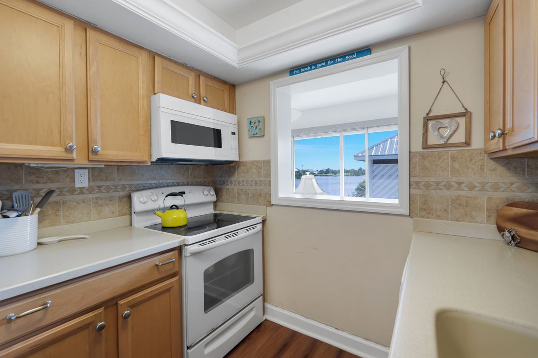1610 Middle Gulf Dr #F5, Sanibel, FL 33957