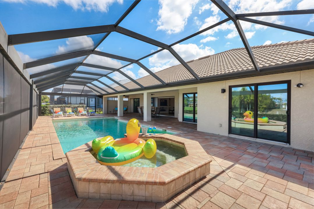 1409 SE 17th St, Cape Coral, FL 33990