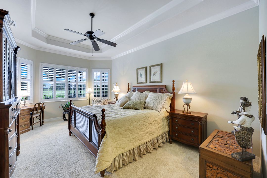 10026 Lions Bay Ct, Naples, FL 34120