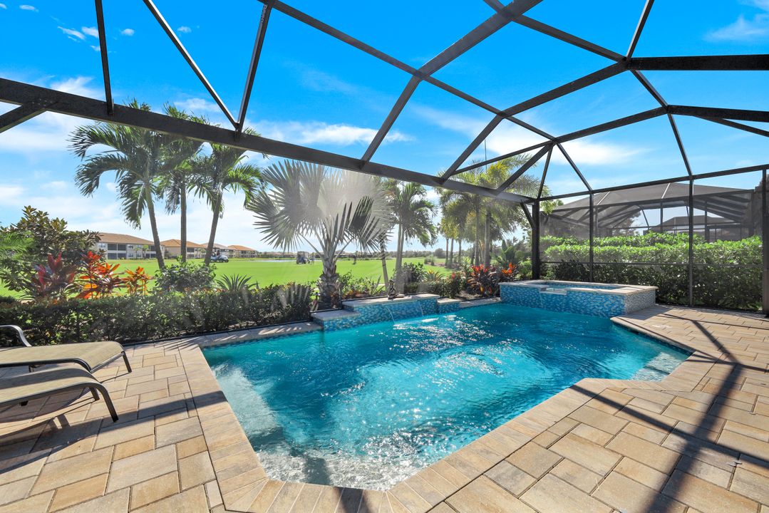 9500 Montelanico Loop, Naples, FL 34119