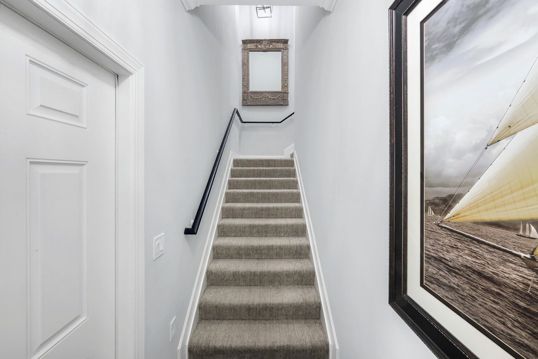 8783 Coastline Ct #202, Naples, FL 34120