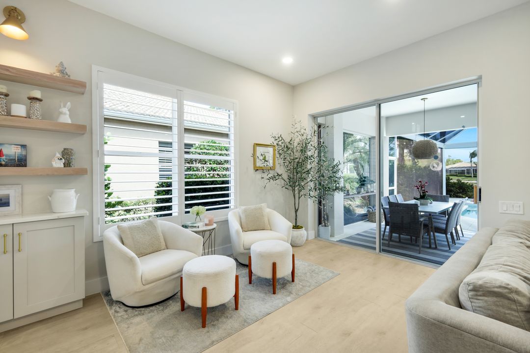 8586 Gleneagle Way, Naples, FL 34120