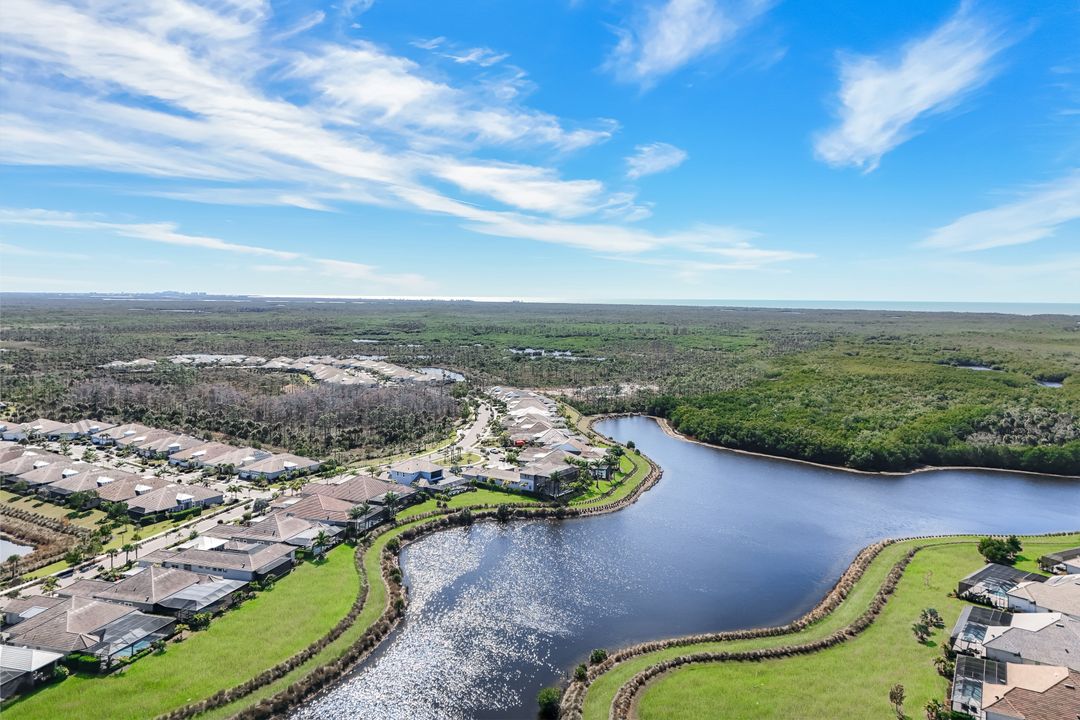 6273 Negril Isle Dr, Naples, FL 34113