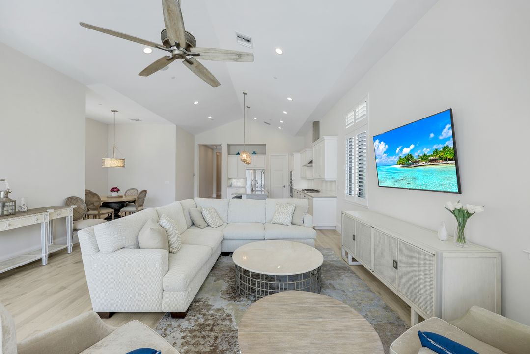 16484 Talis Park Dr, Naples, FL 34110