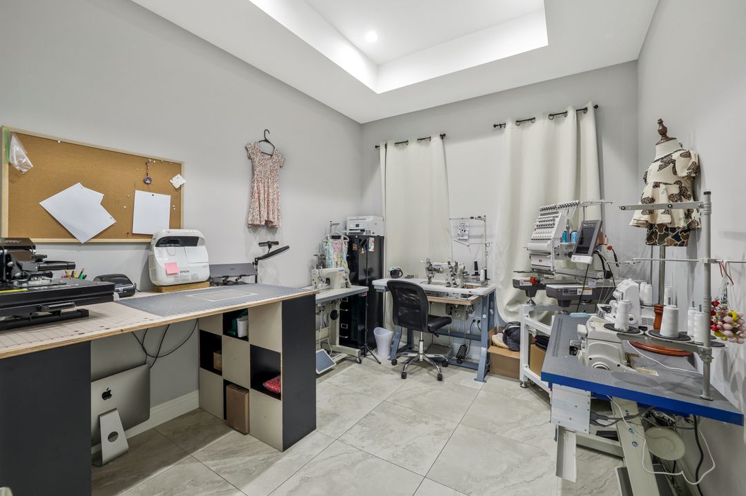 3790 54th Ave NE, Naples, FL 34120