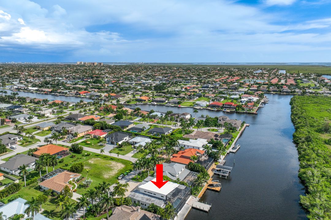 4408 SW 28th Pl, Cape Coral, FL 33914