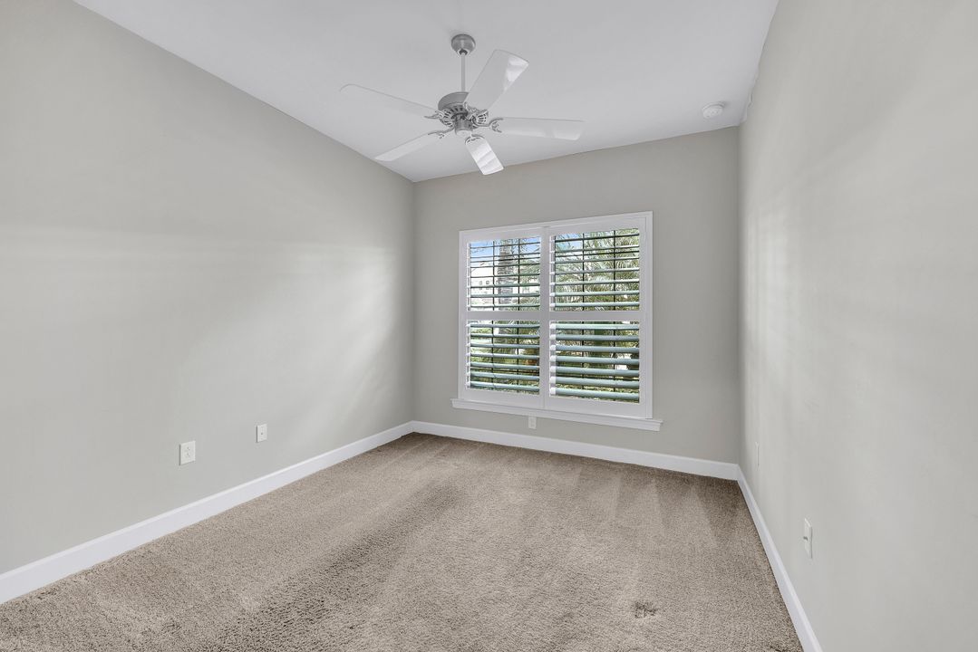 16183 Cartwright Ln, Naples, FL 34110