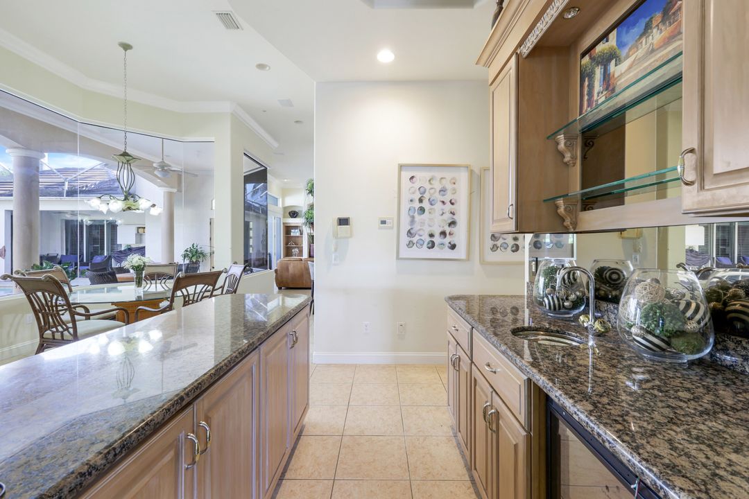 14581 Headwater Bay Ln, Fort Myers, FL 33908