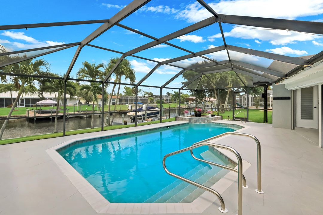 2107 SE 25th Terrace, Cape Coral, FL 33904