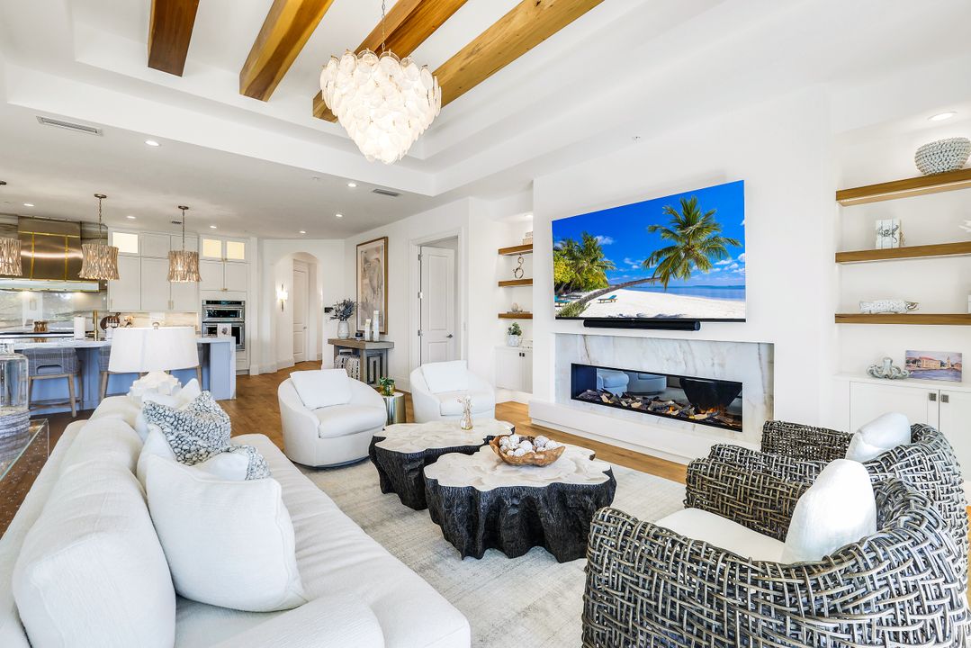 16320 Corsica Way #202, Naples, FL 34110