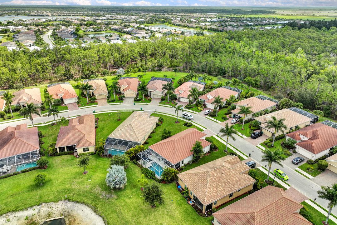 14534 Manchester Dr, Naples, FL 34114