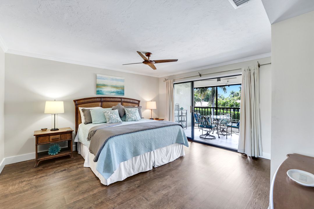 4092 Belair Ln #15, Naples, FL 34103