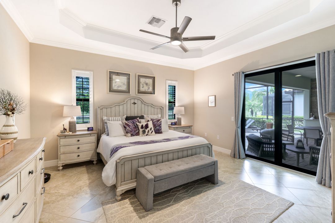 1839 Mustique St, Naples, FL 34120