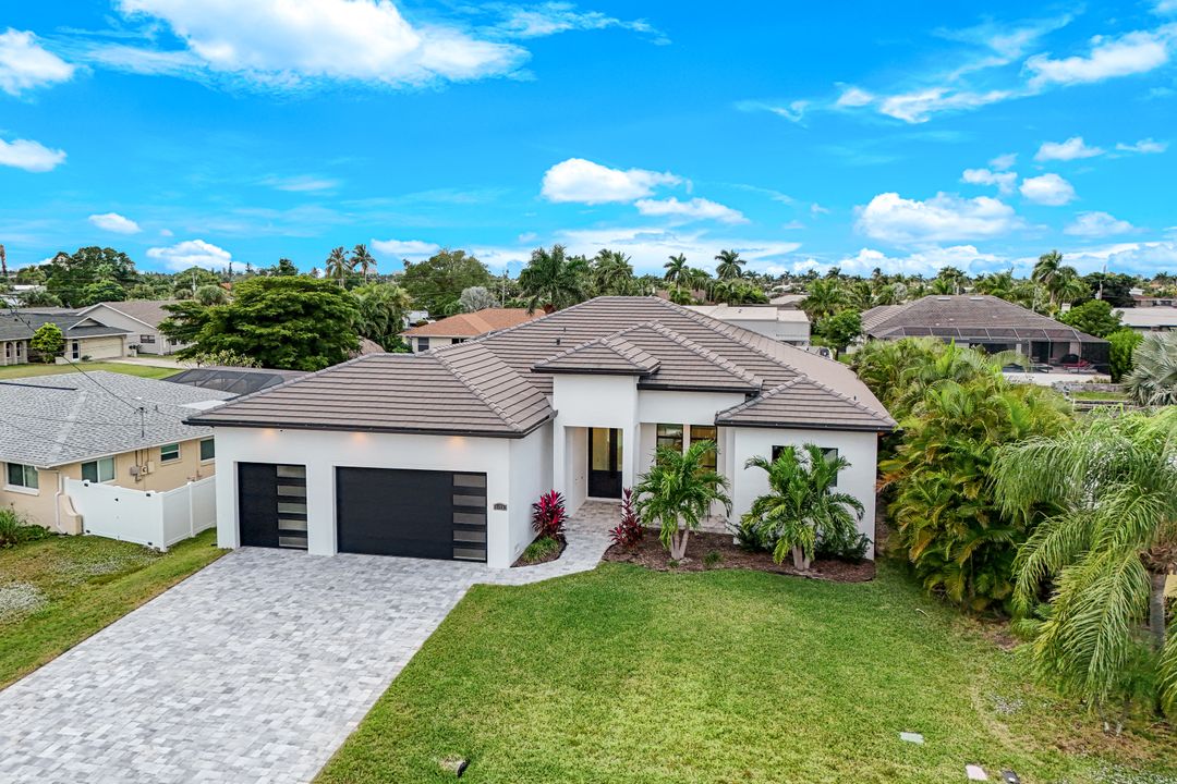 5130 Atlantic Ct, Cape Coral, FL 33904