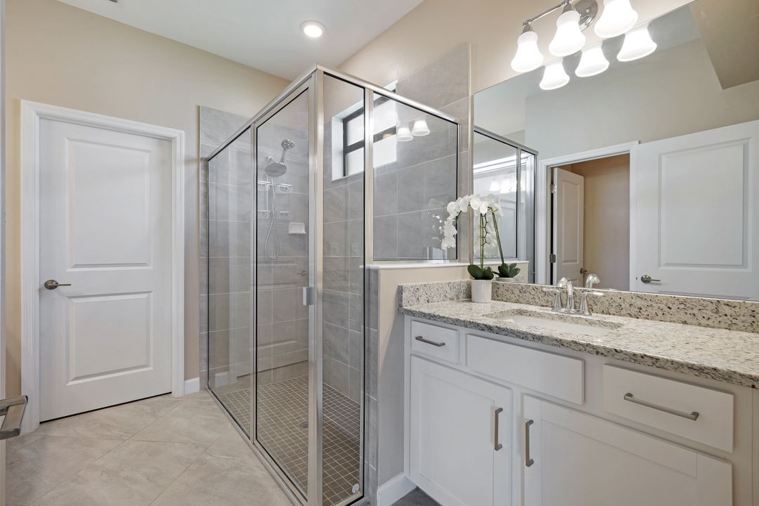 14050 Pine Lodge Ln, Fort Myers, FL 33913