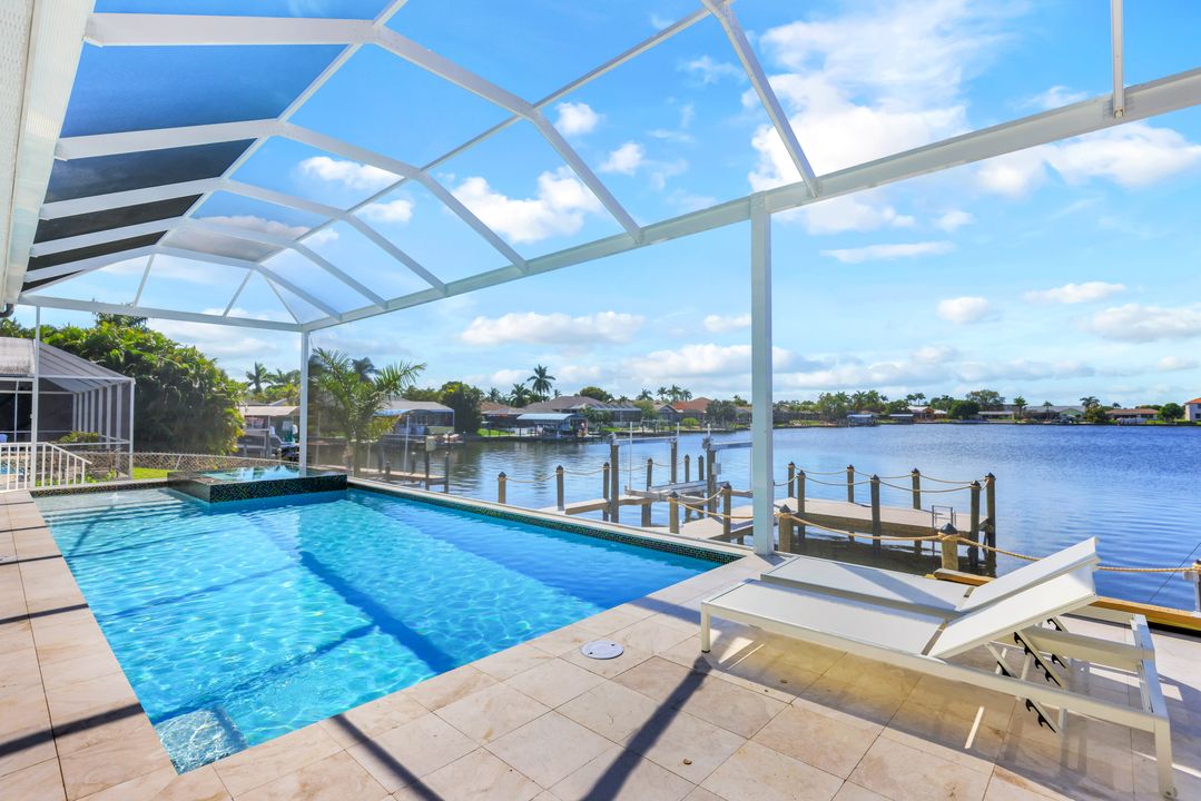 5020 Pelican Blvd, Cape Coral, FL 33914
