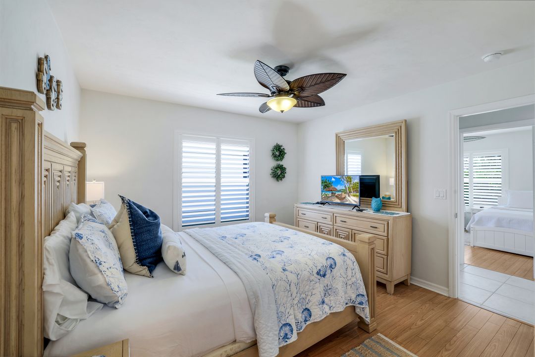 340 Hazelcrest St, Marco Island, FL 34145