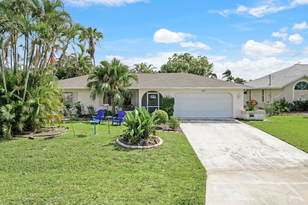 210 SE 19th Ln, Cape Coral, FL 33990