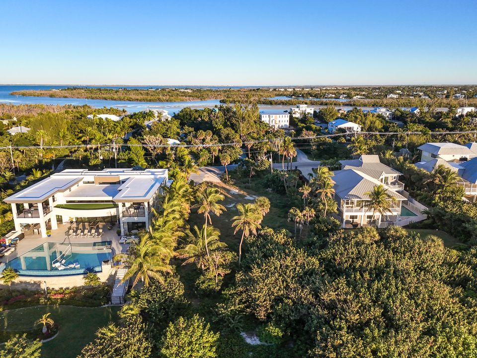 16970 Captiva Dr, Captiva, FL 33924