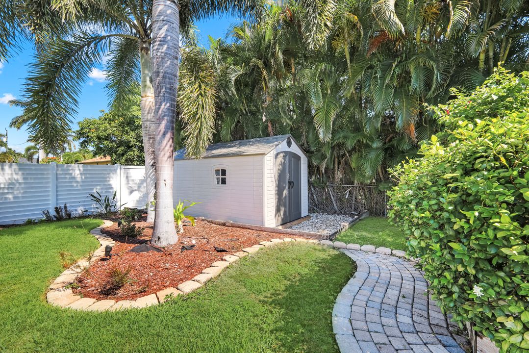 4312 SW 25th Pl, Cape Coral, FL 33914