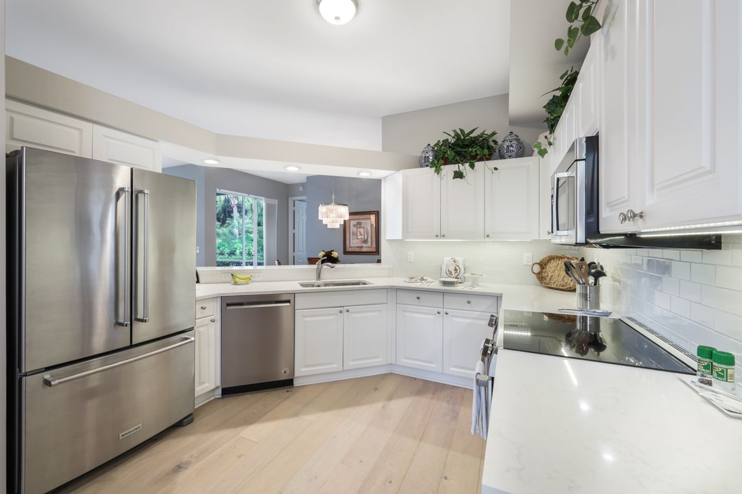 1550 Clermont Dr  #E-101, Naples, FL 34109