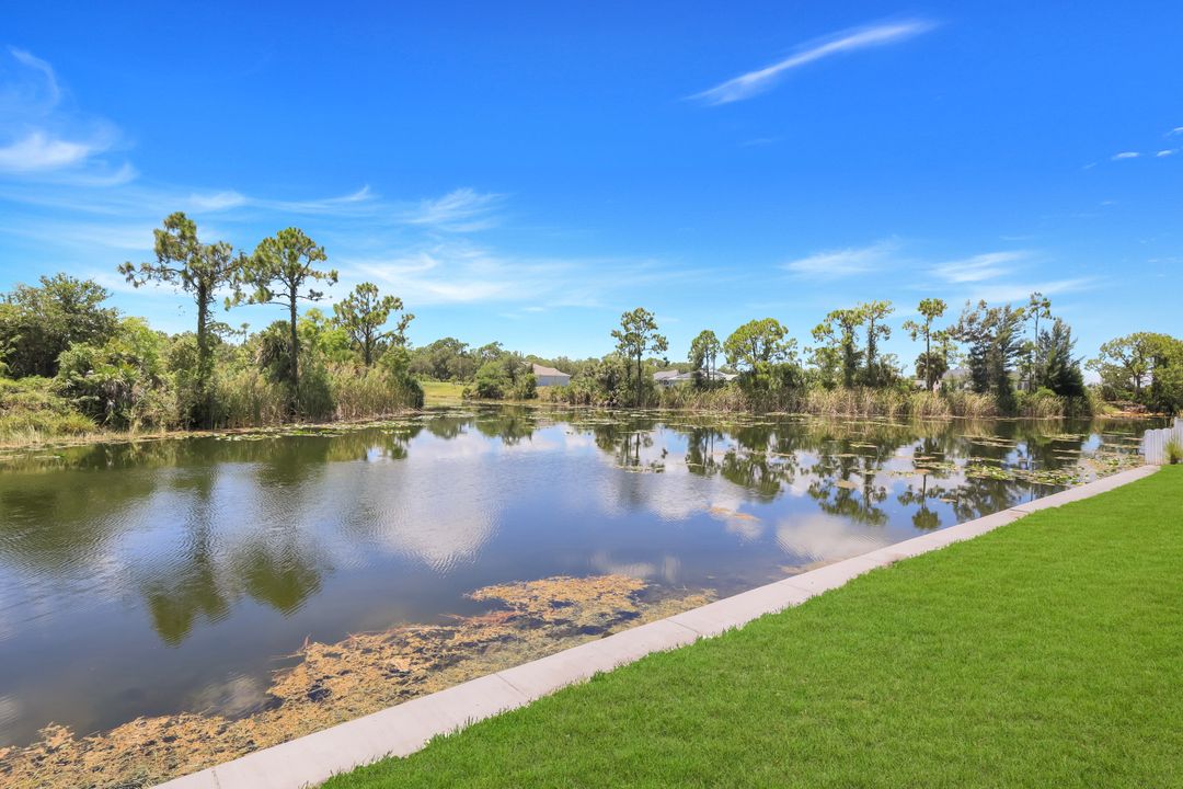 2018 NE 33rd Ln, Cape Coral, FL 33909