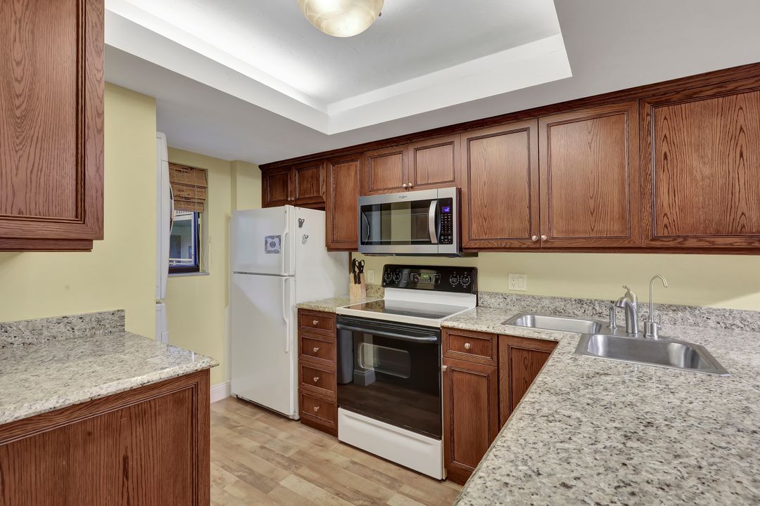 3661 Wild Pines Dr, Bonita Springs, FL 34134