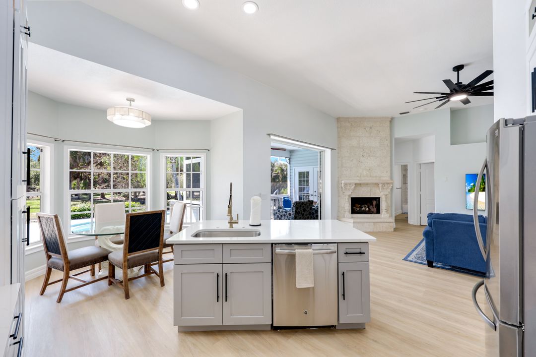 491 21st St NW, Naples, FL 34120