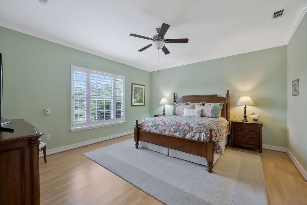 5012 Maxwell Cir #101, Naples, FL 34105