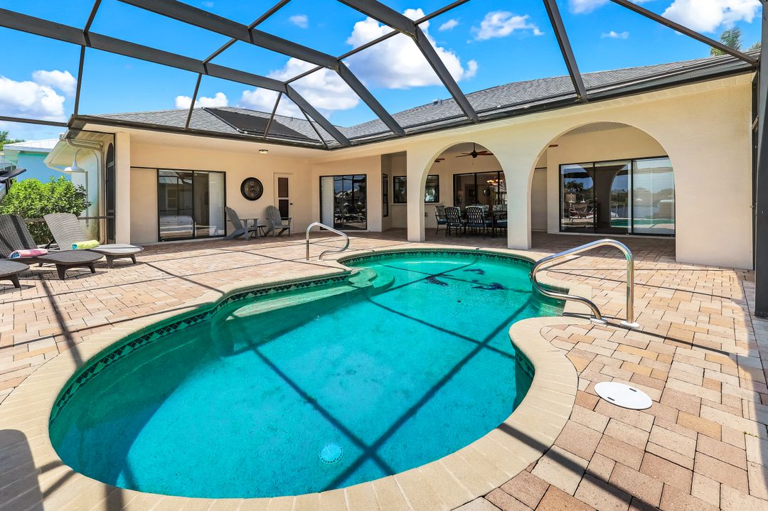 5116 SW 20th Ave, Cape Coral, FL 33914