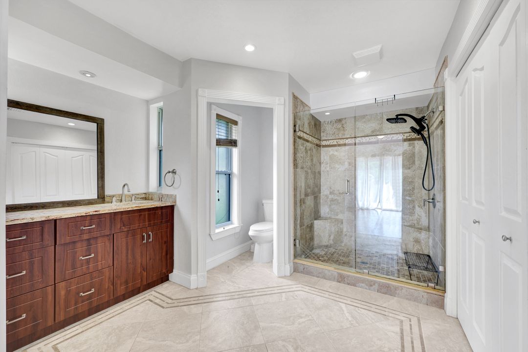 1701 54th Terrace SW, Naples, FL 34116