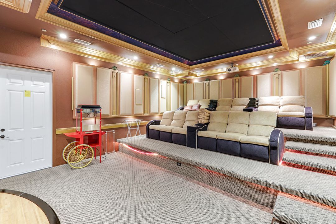 160 Palm St #PH 5, Marco Island, FL 34145