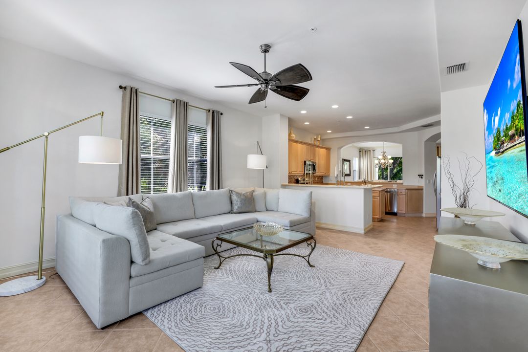 2626 Bolero Dr, Naples, FL 34109