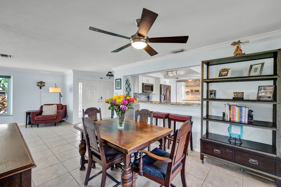 4232 SE 8th Pl, Cape Coral, FL 33904