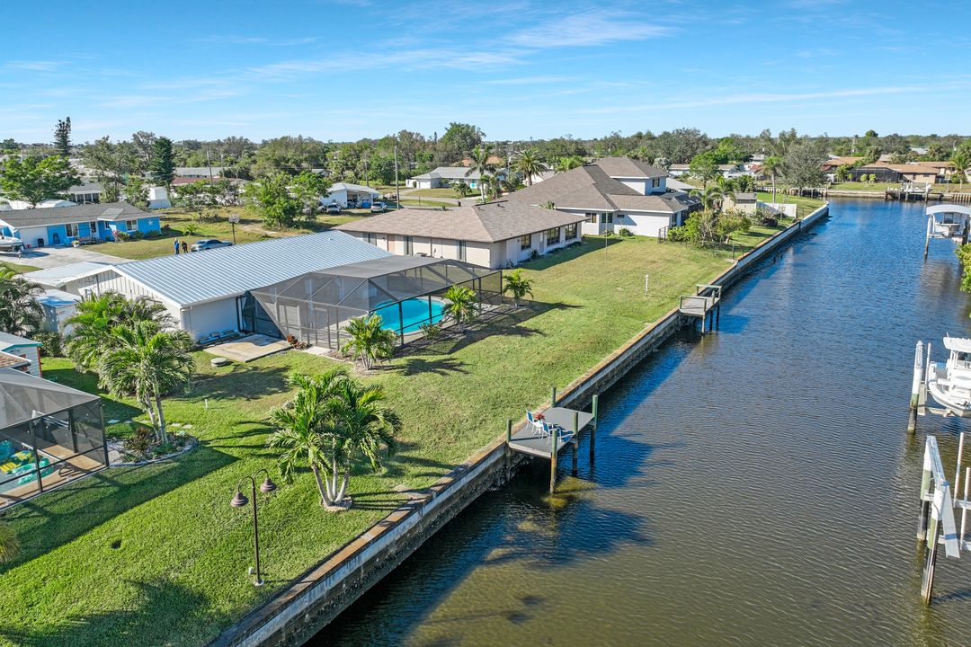 166 Cambridge Dr NW, Port Charlotte, FL 33952