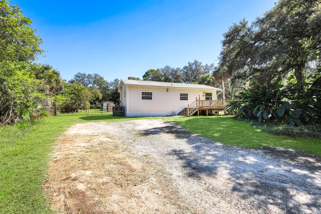 1720 Greenwood Ave, Lehigh Acres, FL 33972
