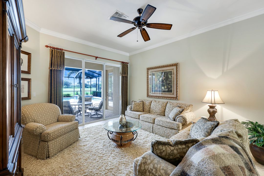 10026 Lions Bay Ct, Naples, FL 34120
