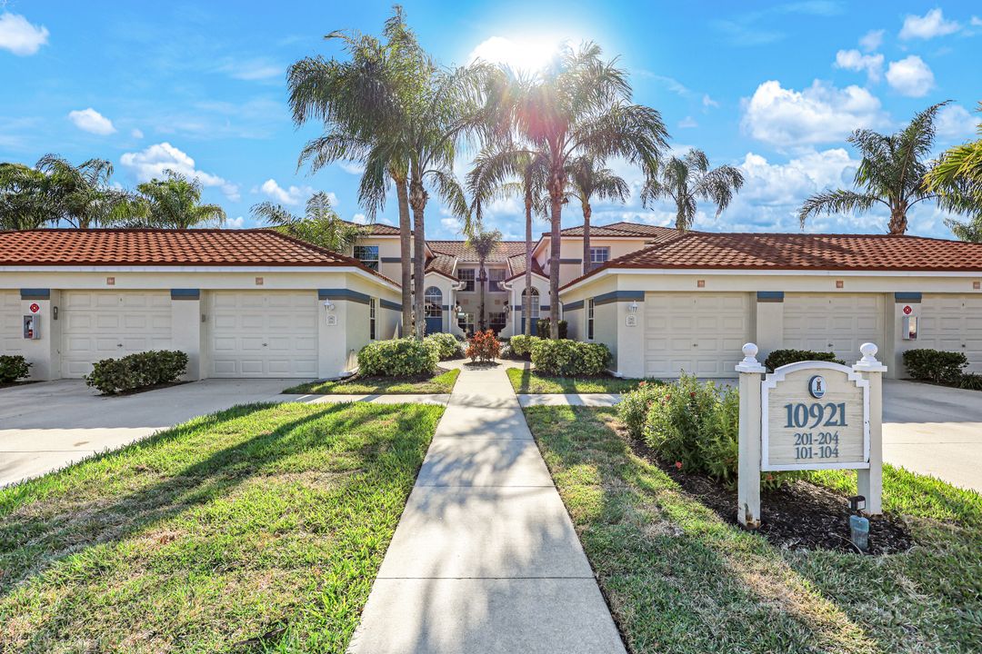 10921 Santa Margherita Rd #103, Bonita Springs, FL 34135