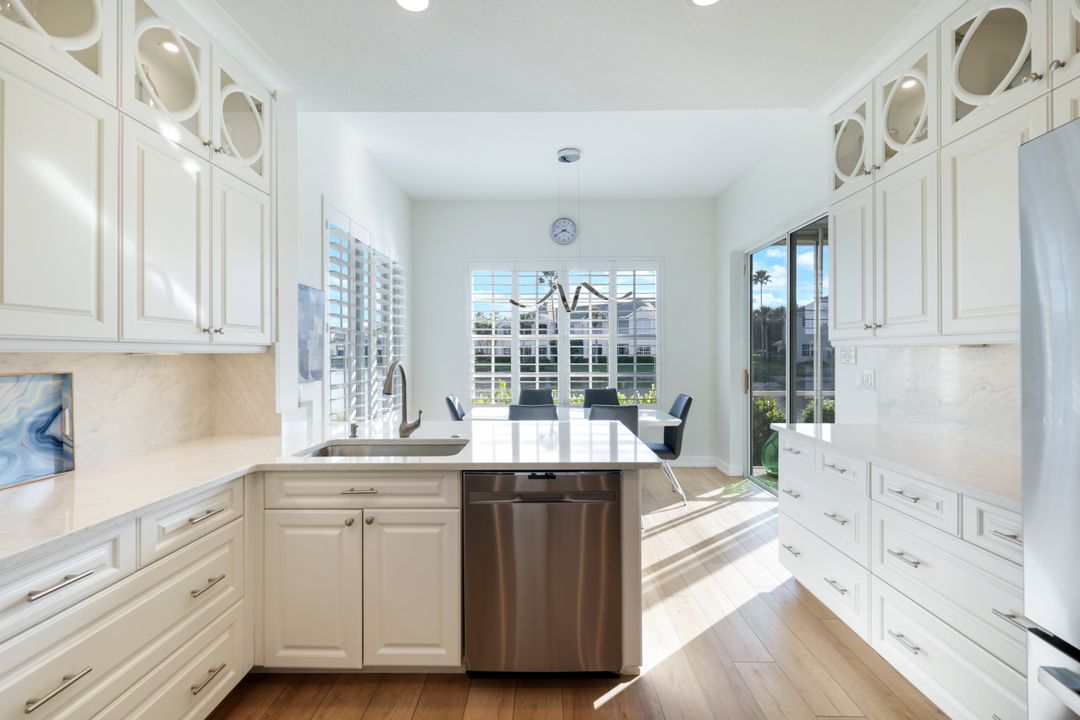 9533 Cypress Hammock Cir #101, Bonita Springs, FL 34135