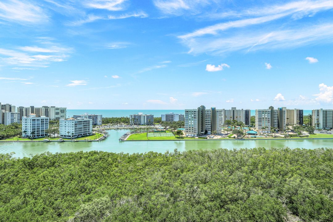 315 Dunes Blvd #1105, Naples, FL 34110