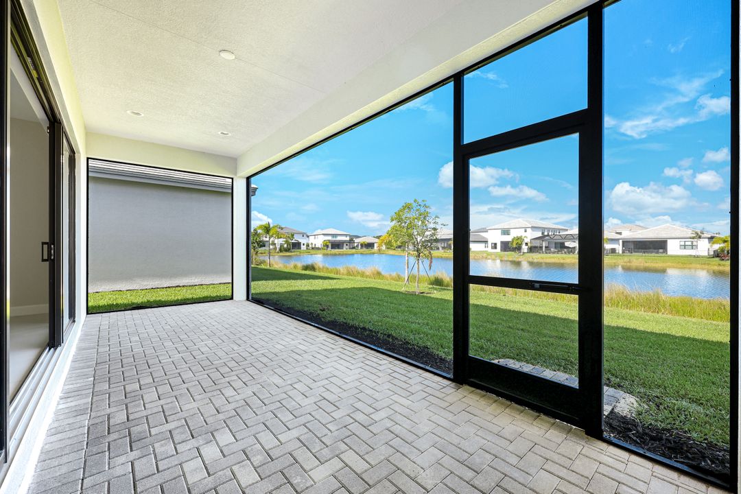 12650 Alderson Ave, Estero, FL 33928