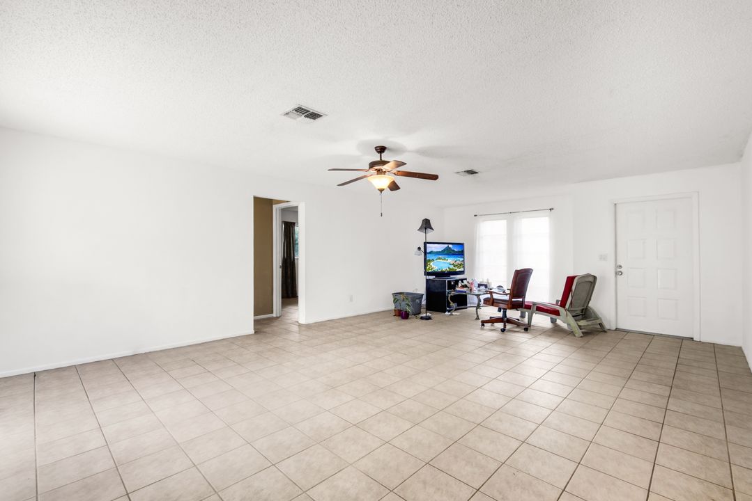 17740 Sabal Palm Dr, North Fort Myers, FL 33917