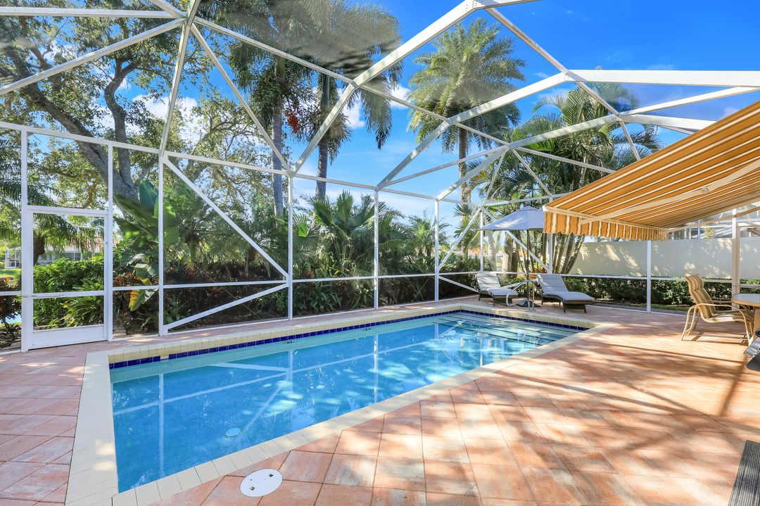 5296 Hawkesbury Way, Naples, FL 34119