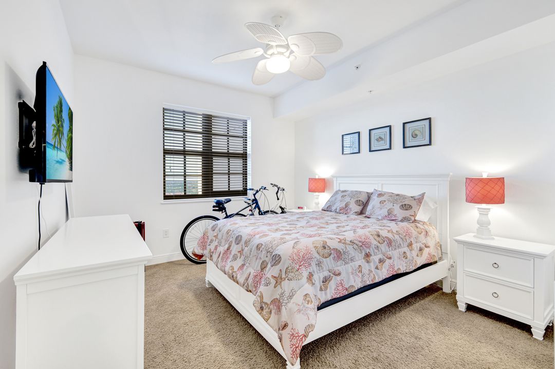 5781 Cape Harbour Dr #1005, Cape Coral, FL 33914