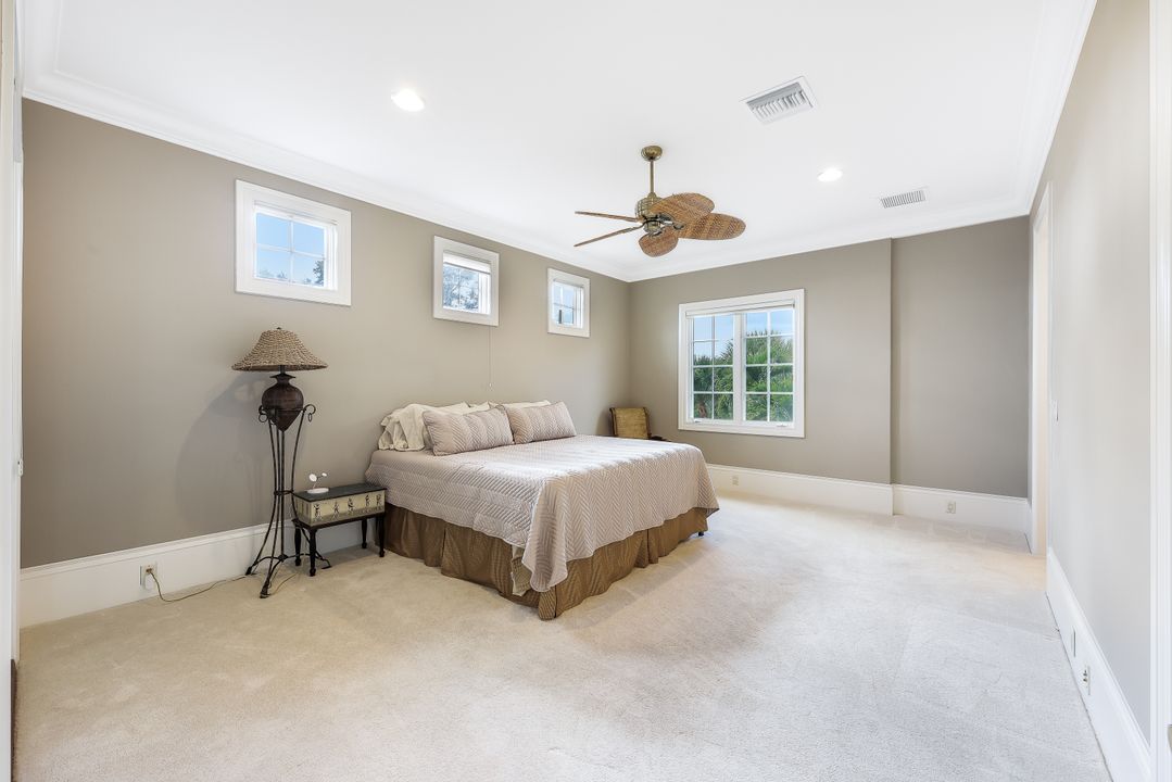 28790 Blaisdell Dr, Naples, FL 34119