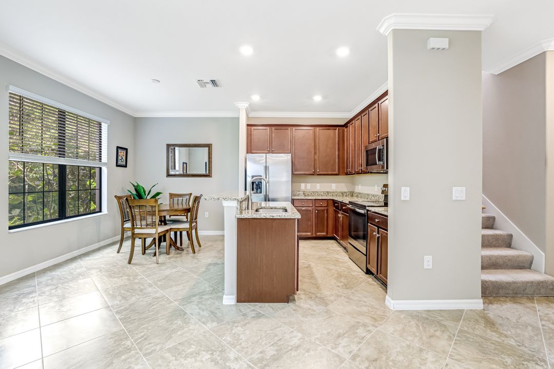 1178 Genovesa Ct, Naples, FL 34113