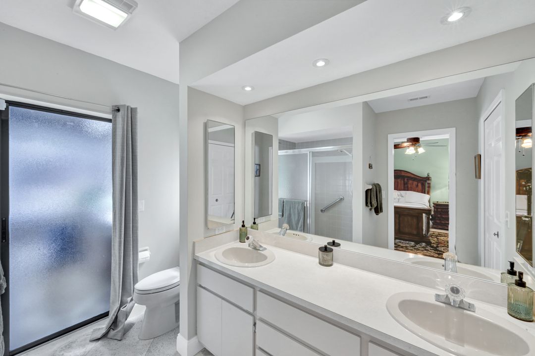 28391 Tasca Dr, Bonita Springs, FL 34135